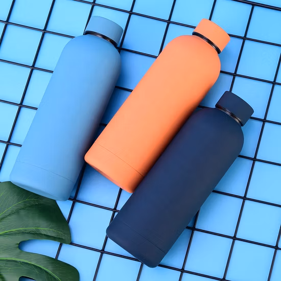 500ml 750ml fábrica térmica parede dupla copo de aço inoxidável garrafa de bebida isolada garrafa de água